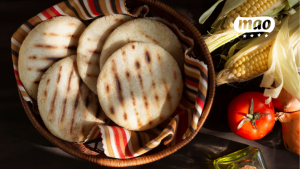 la arepa es un alimento tradicional colombiano